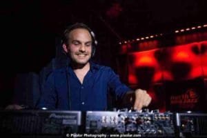 DJ The Groove Supplier Artiestenbureau Erwin Bakkum